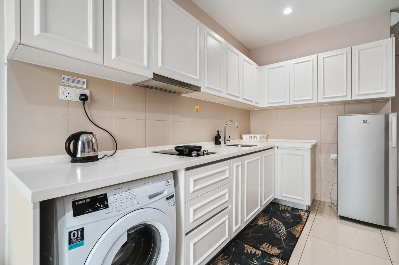 Hostahome Suites At I-City, Central Mall Shah Alam Esterno foto
