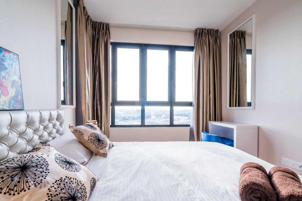 Hostahome Suites At I-City, Central Mall Shah Alam Esterno foto